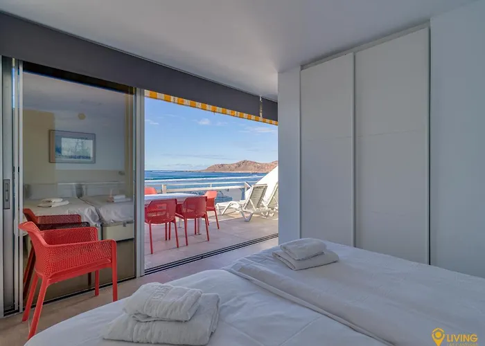 Living Canteras - Beachfront And Huge Terrace Daire