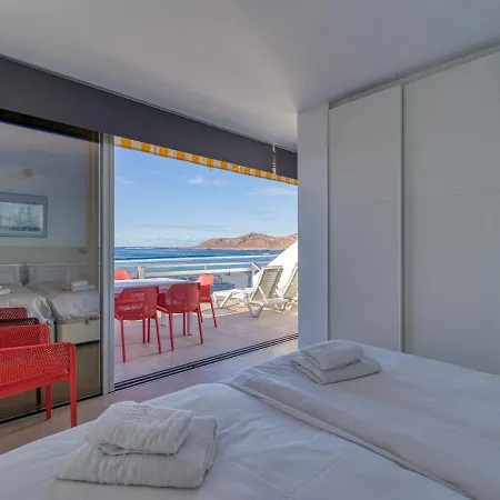 Living Canteras - Beachfront And Huge Terrace Apartment